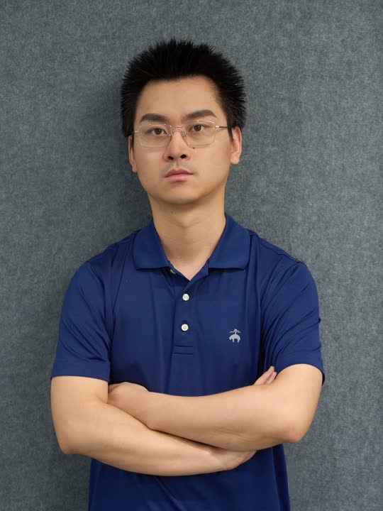 Qiaojing Huang